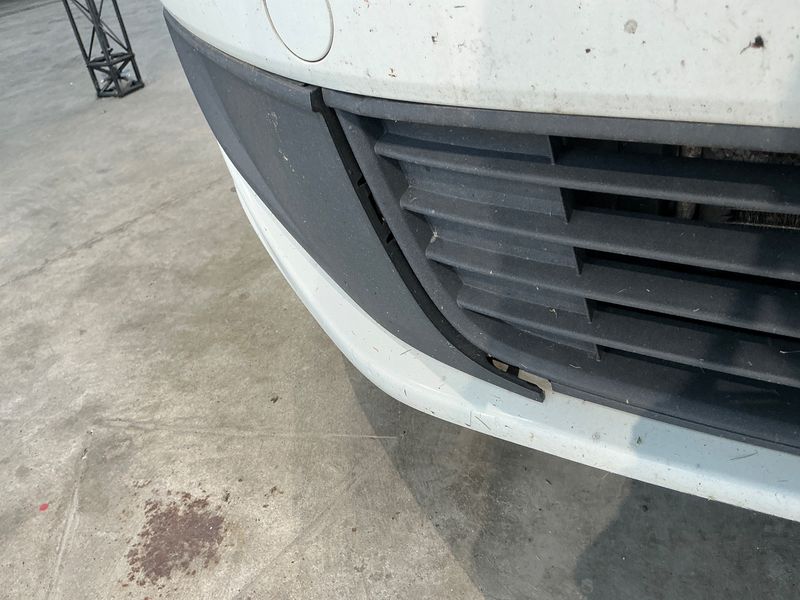 Volkswagen Touran 1.6 TDI Trendline 2015 – снимка 44