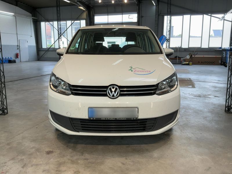 Volkswagen Touran 1.6 TDI Trendline 2015 – снимка 14
