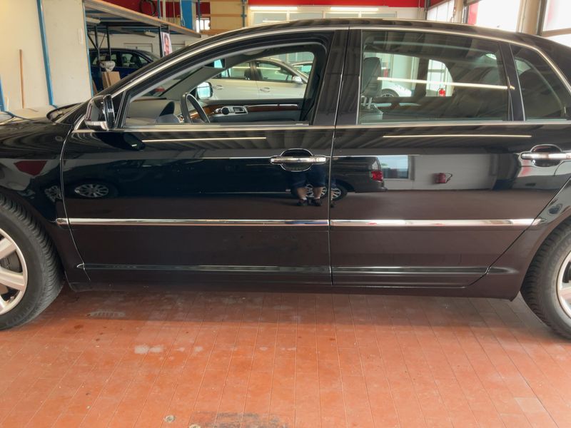 Volkswagen Phaeton 3.0 V6 TDI 4Motion 2015 – снимка 4