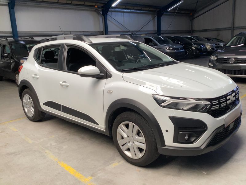 Dacia Sandero 1.0 TCe Stepway Expression 2023 – снимка 12