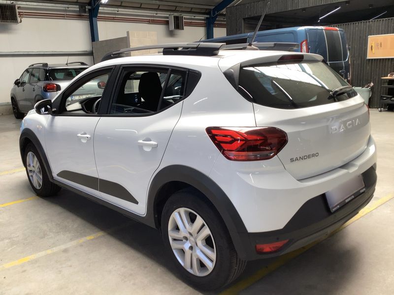 Dacia Sandero 1.0 TCe Stepway Expression 2023 – снимка 6