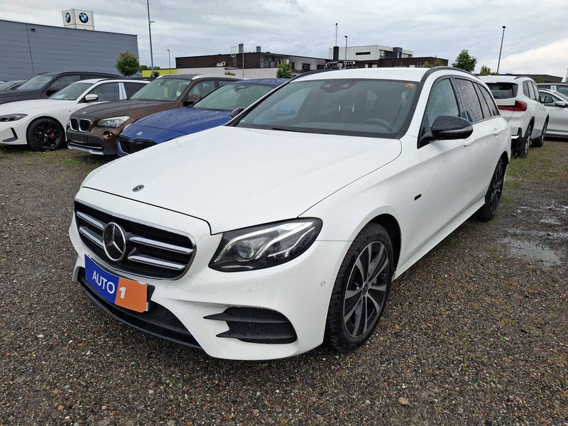Mercedes-Benz E-Klasse E 300 de T AMG Line 2020 – снимка 1