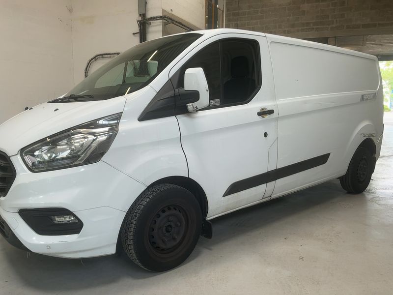 Ford Transit Custom 2.0 TDCi L2 Trail 2019 – снимка 2