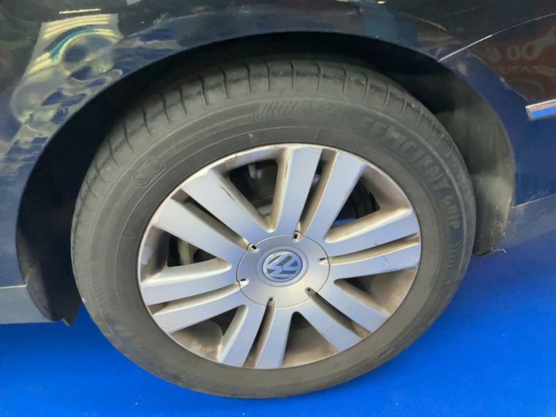 Volkswagen Passat 2.0 TDI Highline 2007 – снимка 18