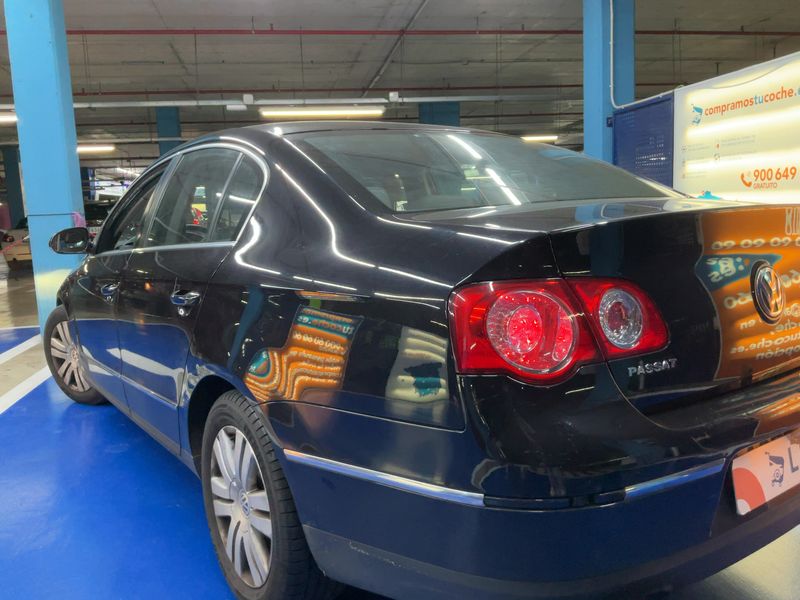 Volkswagen Passat 2.0 TDI Highline 2007 – снимка 3