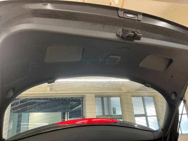Hyundai i30 1.4 FIFA World Cup Edition 2015 – снимка 24