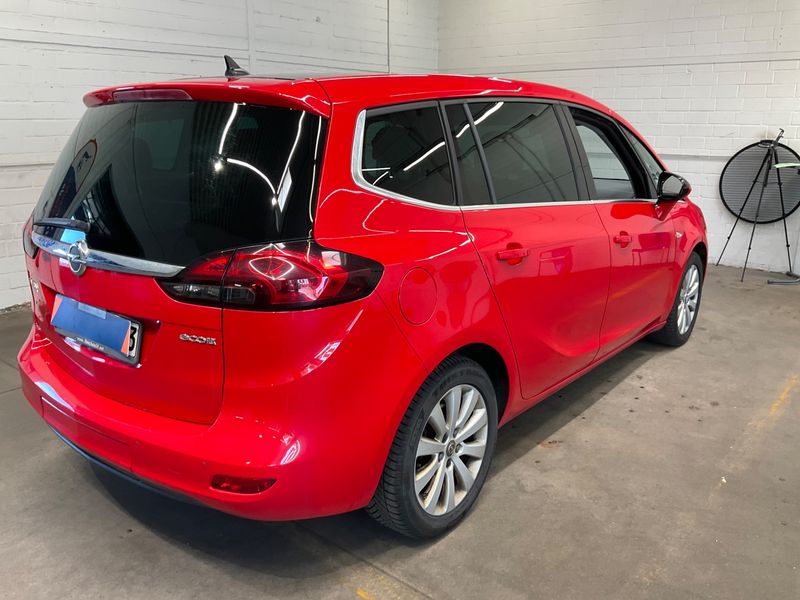 Opel Zafira Tourer 1.6 CDTI DPF Innovation 2014 – снимка 2