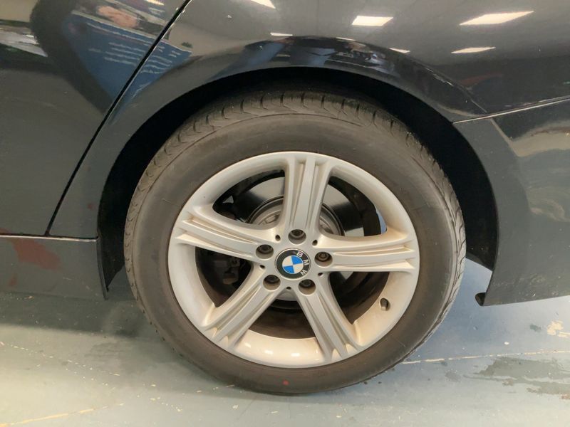 BMW 3er 320d xDrive Lounge 2012 – снимка 5