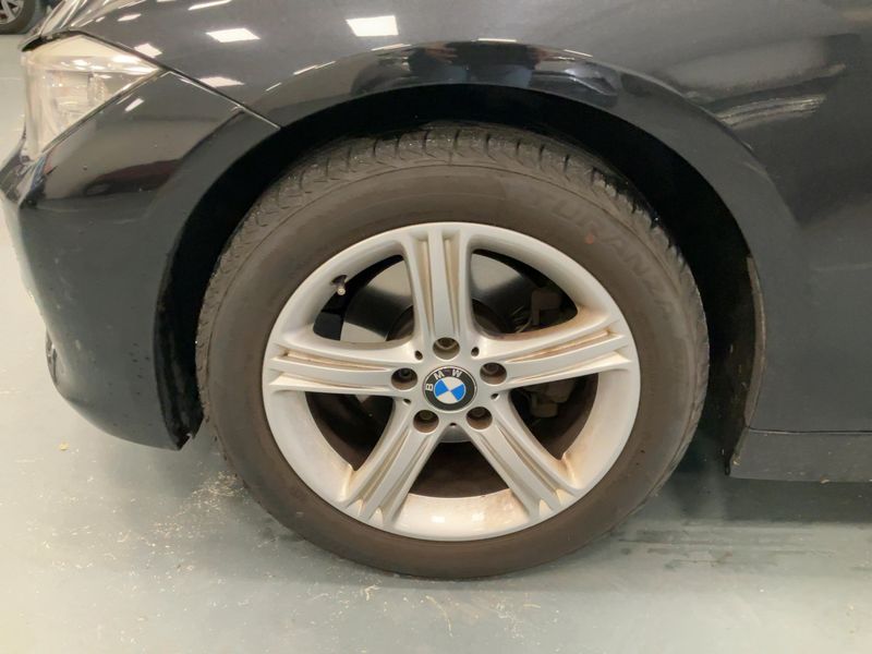 BMW 3er 320d xDrive Lounge 2012 – снимка 3