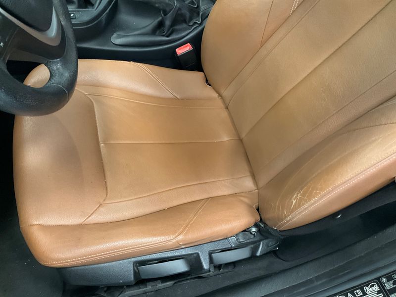 BMW 3er 320d xDrive Lounge 2012 – снимка 22