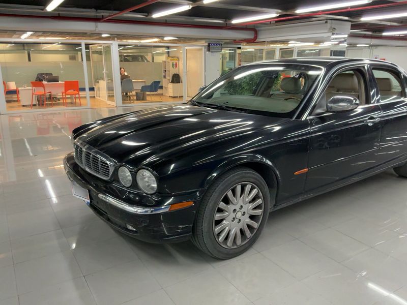 Jaguar XJ 4.2 V8 XJ8 2004 – снимка 2