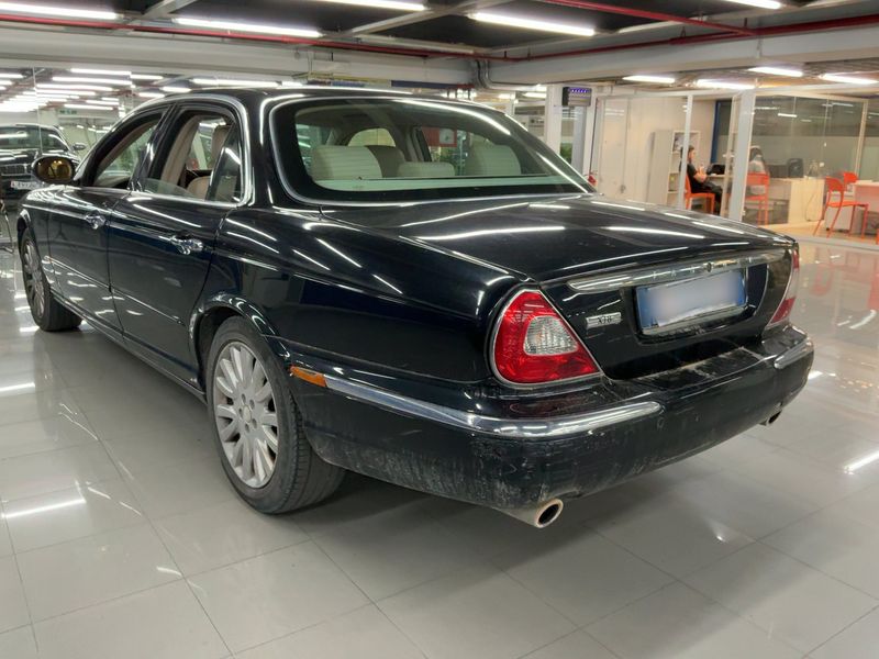 Jaguar XJ 4.2 V8 XJ8 2004 – снимка 6