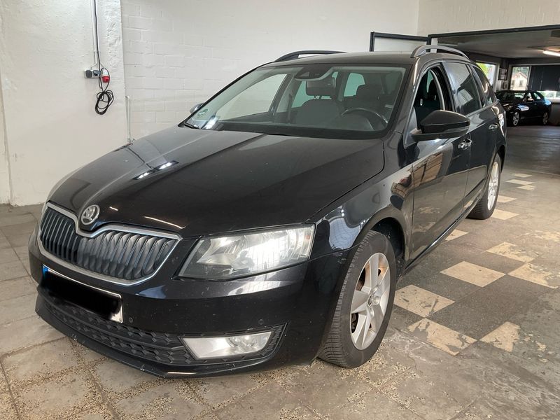 Skoda Octavia 1.6 TDI Ambition 2013 – снимка 1