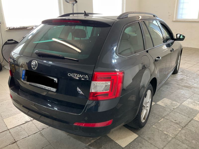 Skoda Octavia 1.6 TDI Ambition 2013 – снимка 2