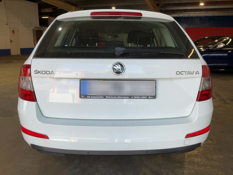 Skoda Octavia 1.6 TDI Ambition 2015 – снимка 7
