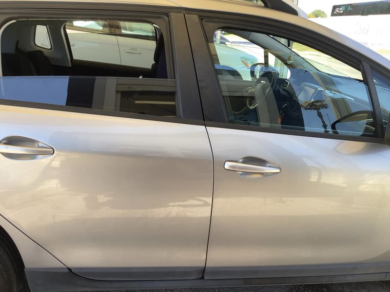 Peugeot 2008 1.6 Blue-HDi Style 2016 – снимка 7