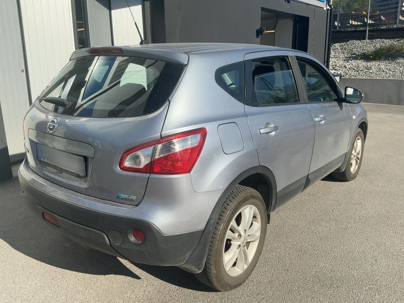 Nissan Qashqai 1.6 dCi Acenta 2012 – снимка 8