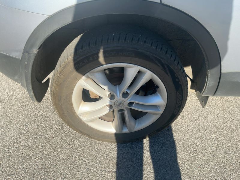 Nissan Qashqai 1.6 dCi Acenta 2012 – снимка 9