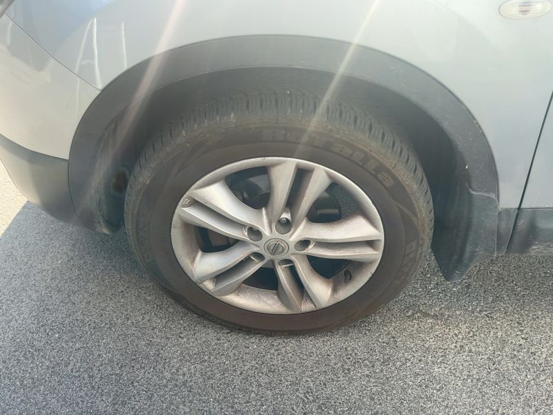 Nissan Qashqai 1.6 dCi Acenta 2012 – снимка 3
