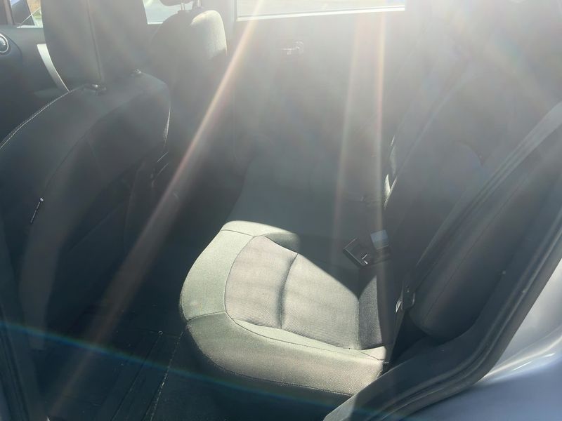 Nissan Qashqai 1.6 dCi Acenta 2012 – снимка 19