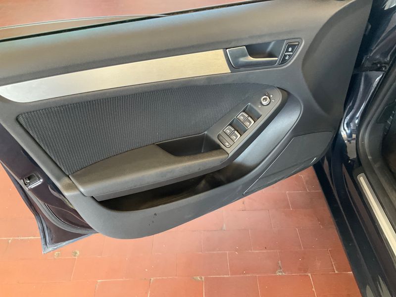 Audi A5 Sportback 2.0 TDI 2012 – снимка 32