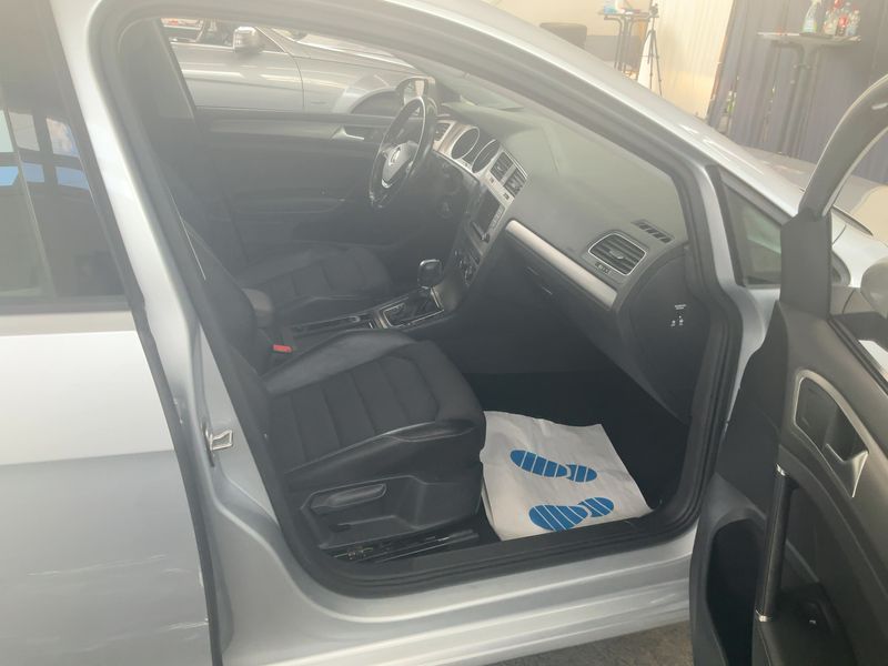 Volkswagen Golf VII 1.6 TDI Comfortline BlueMotion Tech 2017 – снимка 17