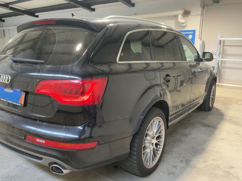 Audi Q7 4.2 V8 TDI quattro 2014 – снимка 8