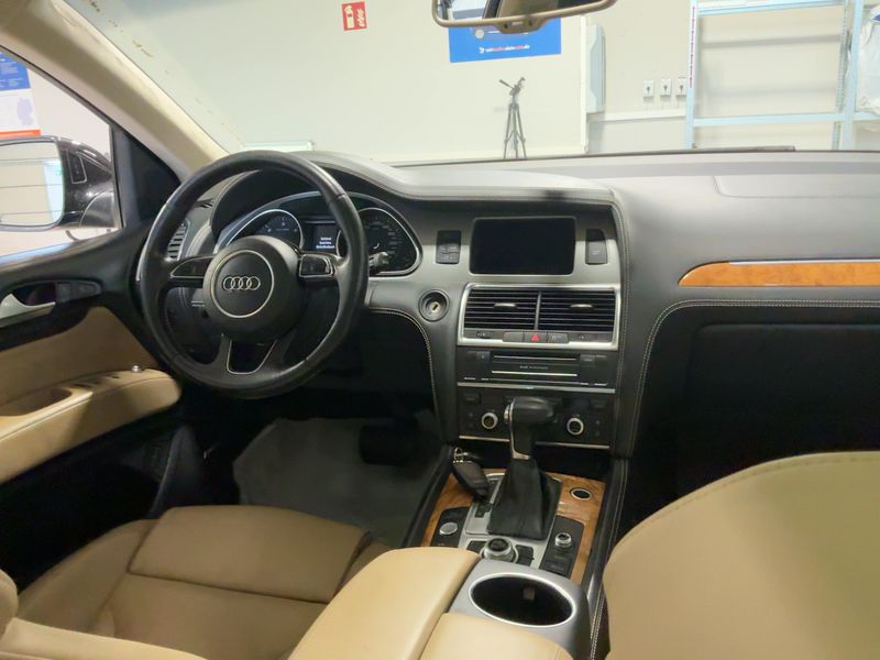 Audi Q7 4.2 V8 TDI quattro 2014 – снимка 17