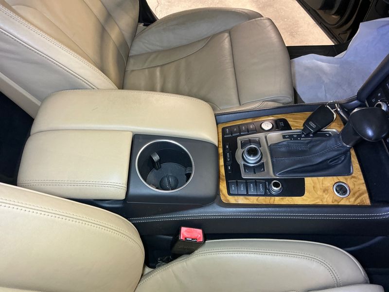Audi Q7 4.2 V8 TDI quattro 2014 – снимка 27