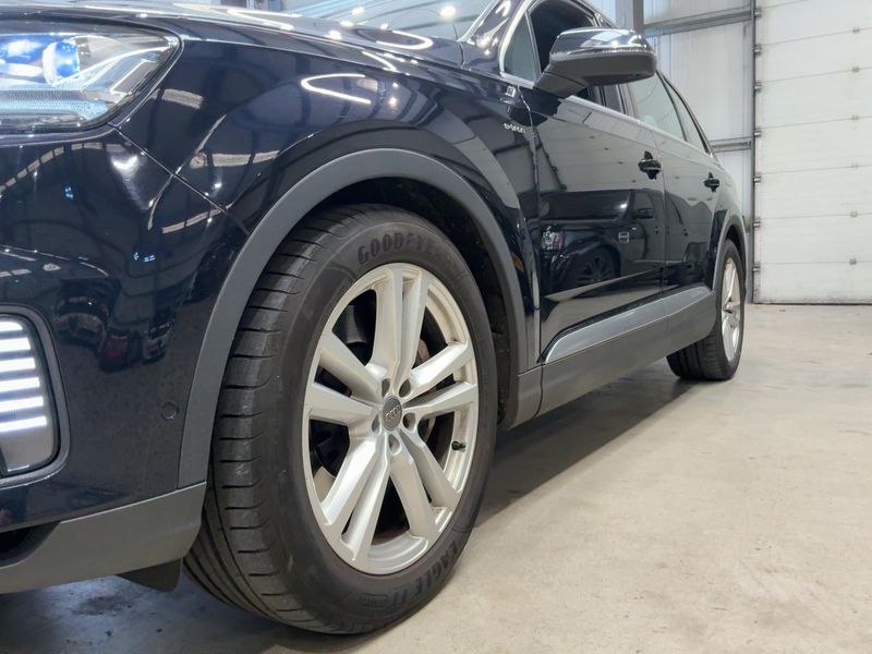 Audi Q7 3.0 TDI e-tron quattro 2016 – снимка 2