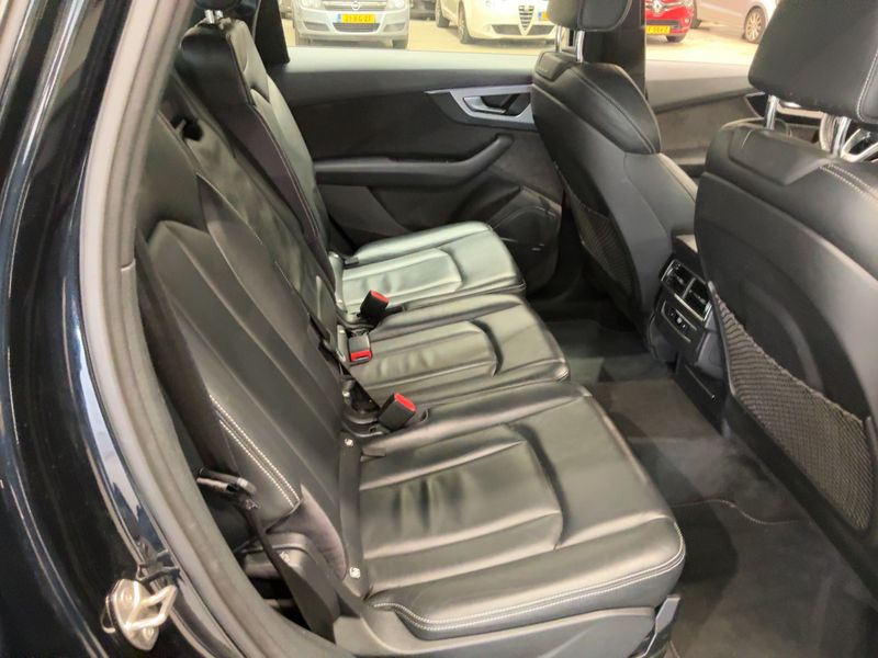 Audi Q7 3.0 TDI e-tron quattro 2016 – снимка 19