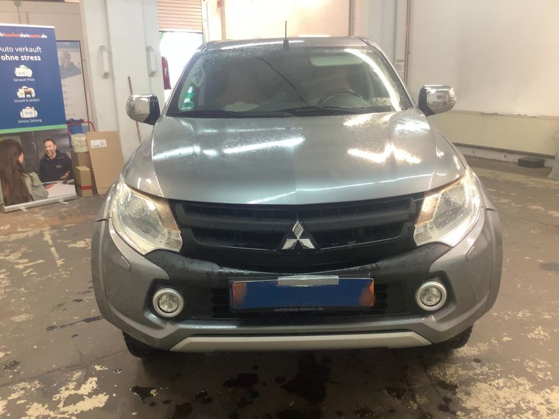 Mitsubishi L 200 2.4 DI-D Plus Doppelkabine 4WD 2017 – снимка 14