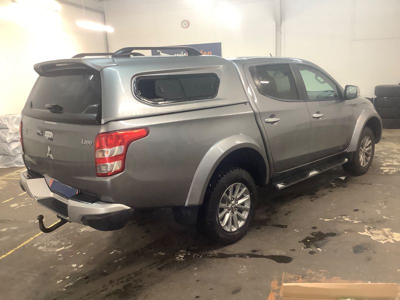 Mitsubishi L 200 2.4 DI-D Plus Doppelkabine 4WD 2017 – снимка 8
