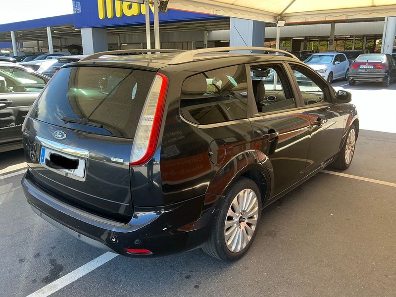 Ford Focus 1.6 TDCi Titanium 2008 – снимка 2