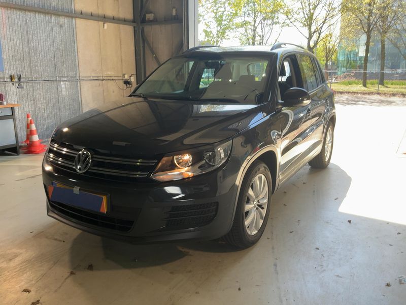 Volkswagen Tiguan 1.4 TSI Trend & Fun BlueMotion Tech 2016 – снимка 1