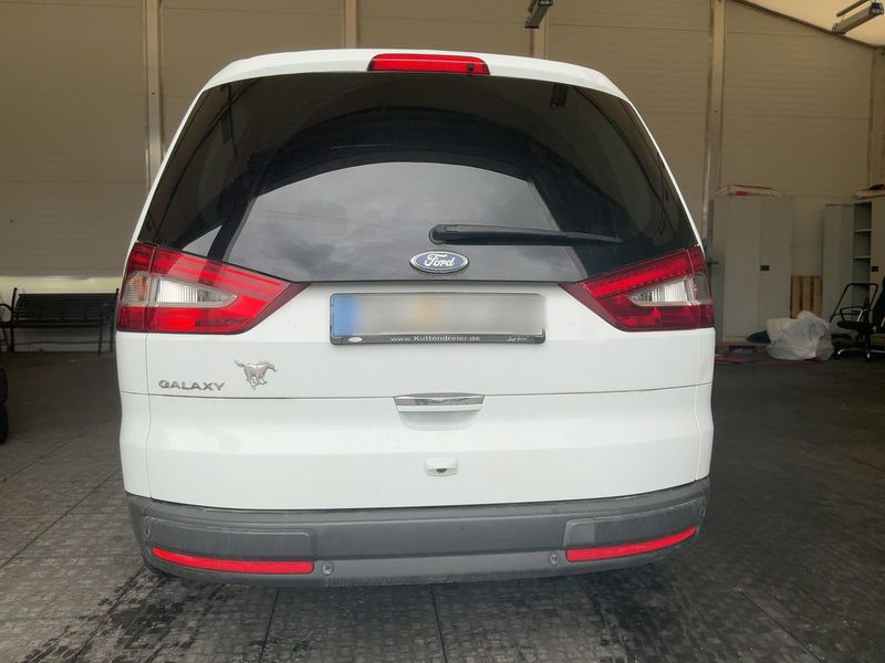 Ford Galaxy 2.0 TDCi Titanium 2014 – снимка 7