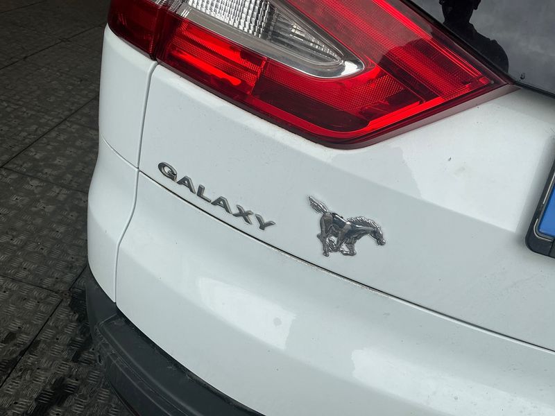 Ford Galaxy 2.0 TDCi Titanium 2014 – снимка 37