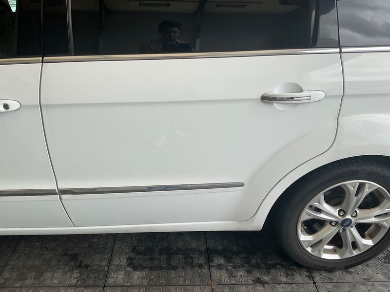 Ford Galaxy 2.0 TDCi Titanium 2014 – снимка 27