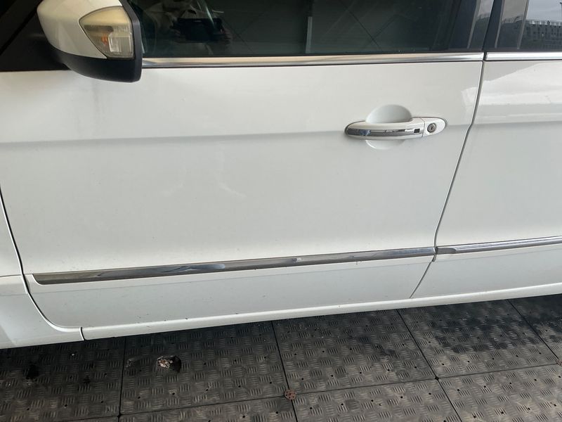 Ford Galaxy 2.0 TDCi Titanium 2014 – снимка 26