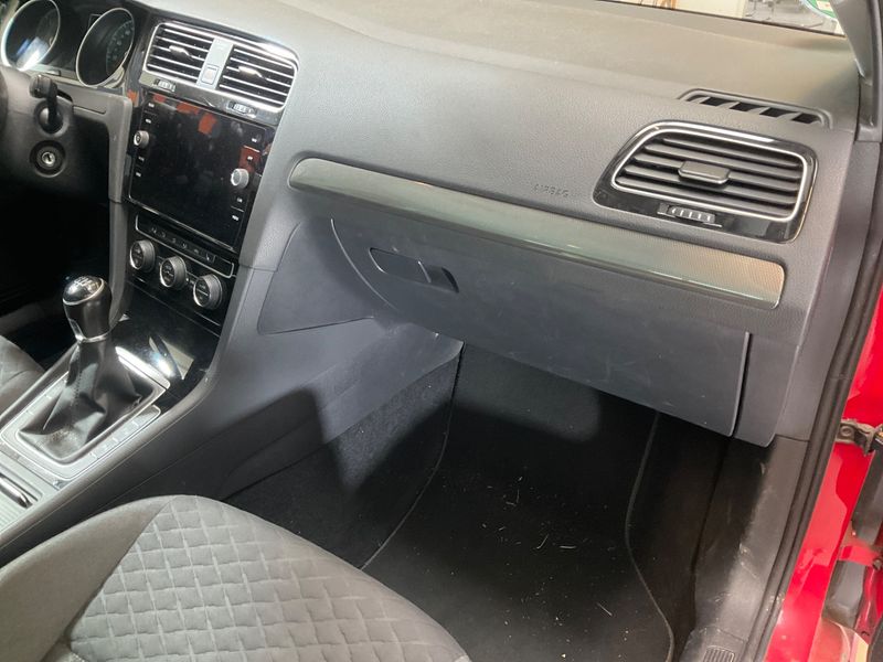 Volkswagen Golf VII 1.6 TDI Join 2018 – снимка на щета