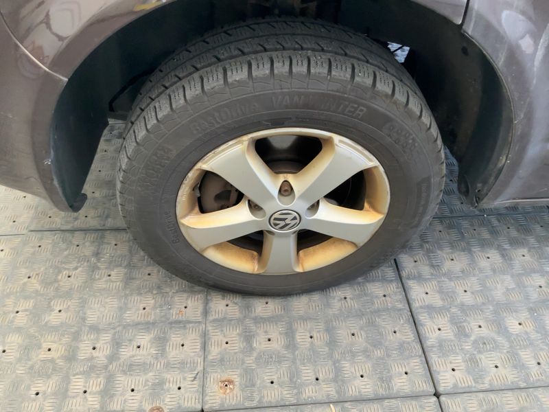 Volkswagen T5 Multivan 2.0 TDI Startline 2011 – снимка 16