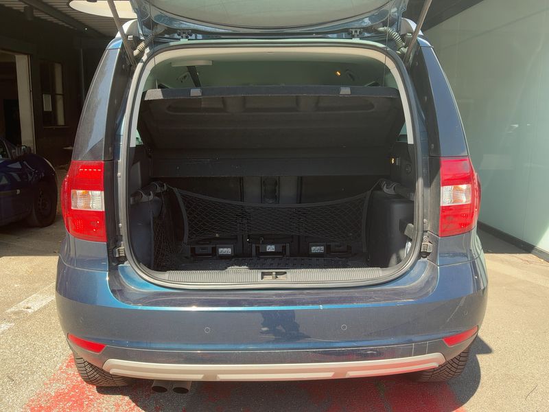 Skoda Yeti 2.0 TDI Edition 2015 – снимка 15