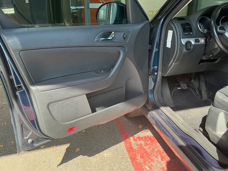 Skoda Yeti 2.0 TDI Edition 2015 – снимка 29