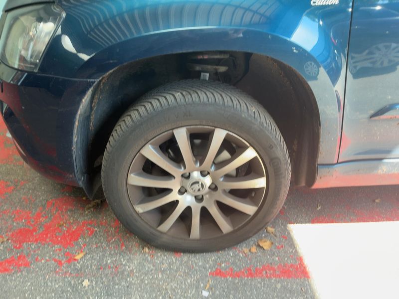 Skoda Yeti 2.0 TDI Edition 2015 – снимка 3
