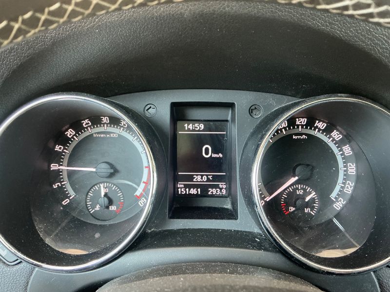 Skoda Yeti 2.0 TDI Edition 2015 – снимка 18