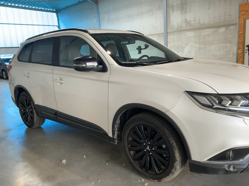 Mitsubishi Outlander 2.0 Instyle 2WD 2021 – снимка 12