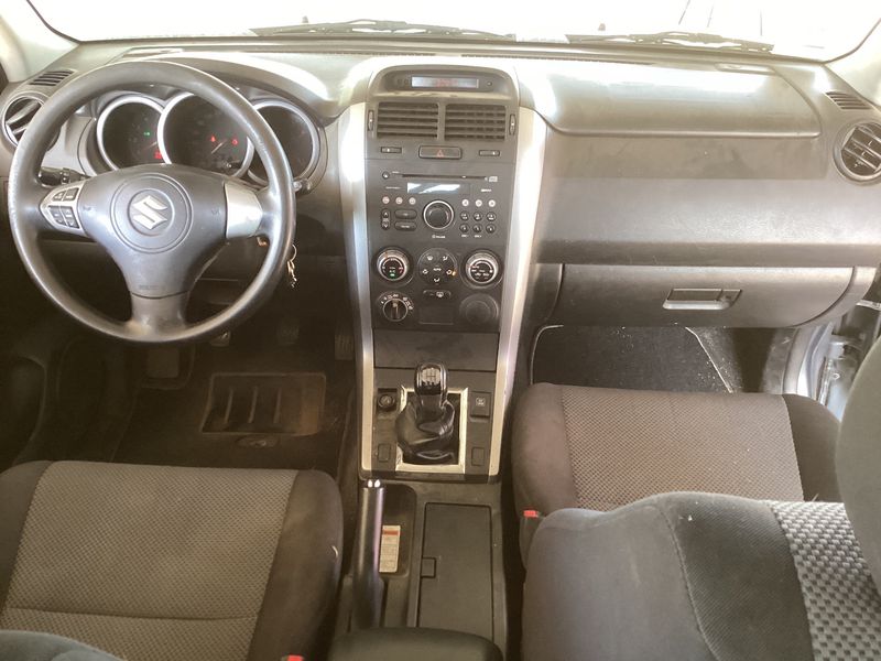 Suzuki Grand Vitara 1.9 DDiS JX 2006 – снимка 17