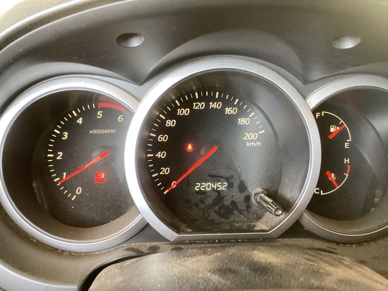 Suzuki Grand Vitara 1.9 DDiS JX 2006 – снимка 18