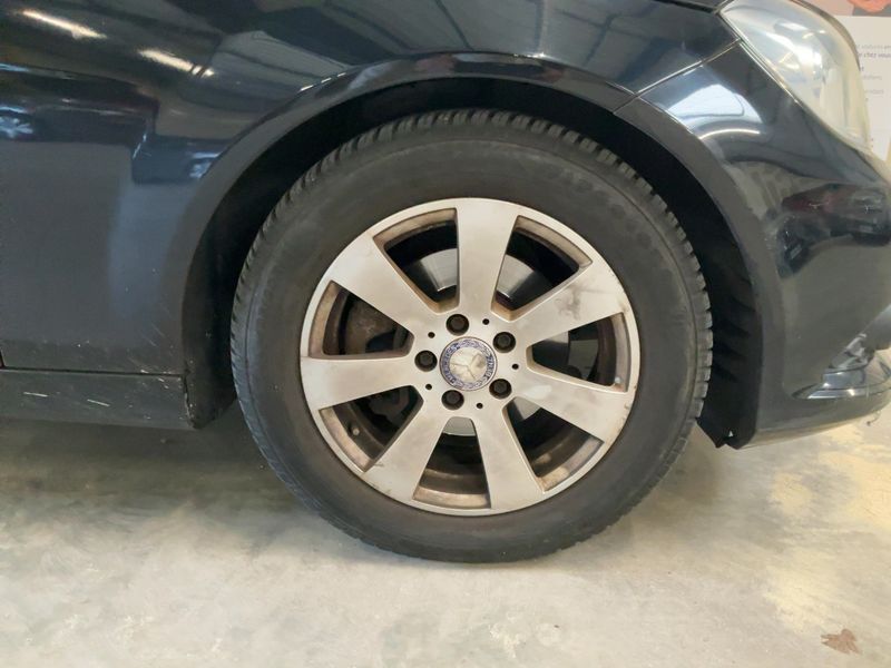 Mercedes-Benz C-Klasse C 180 CDI BlueEfficiency Classic 2012 – снимка 11