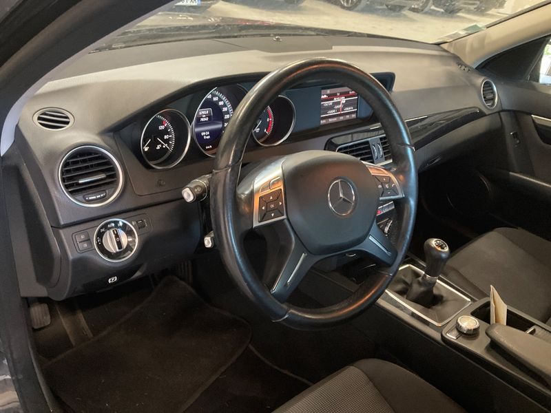 Mercedes-Benz C-Klasse C 180 CDI BlueEfficiency Classic 2012 – снимка 26